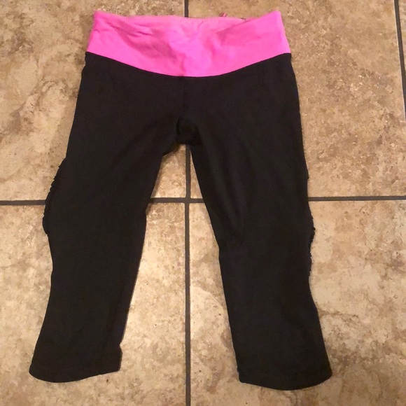 lululemon athletica Other - lululemon cropped leggings